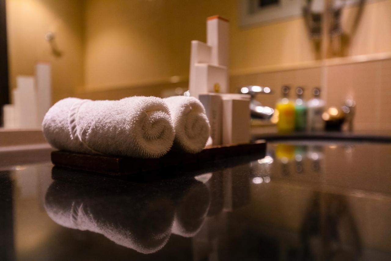 Imperial Suites Hotel Doha Bagian luar foto