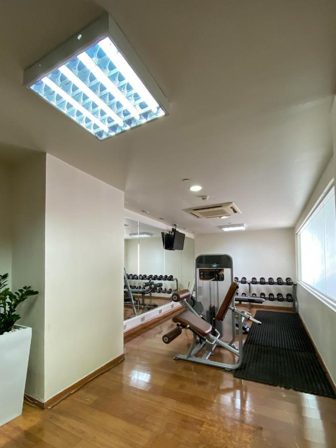 Imperial Suites Hotel Doha Bagian luar foto
