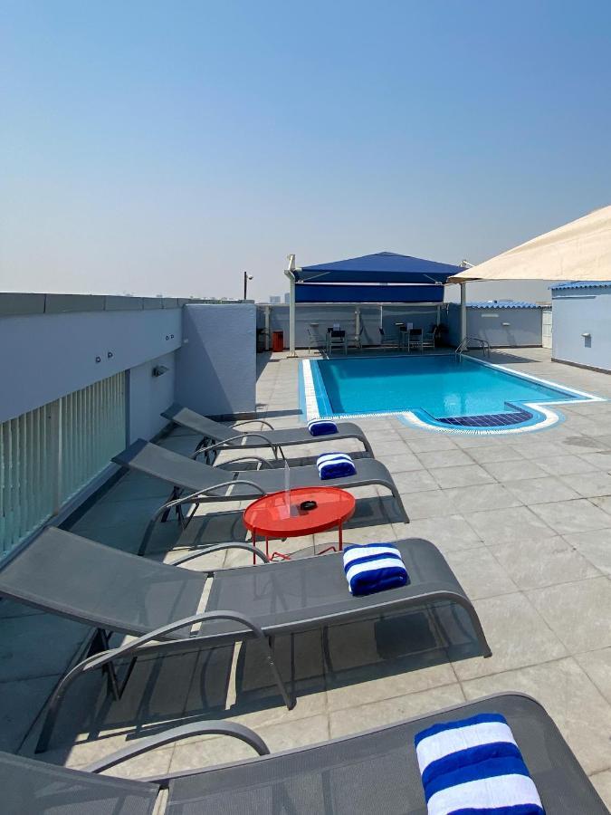 Imperial Suites Hotel Doha Bagian luar foto