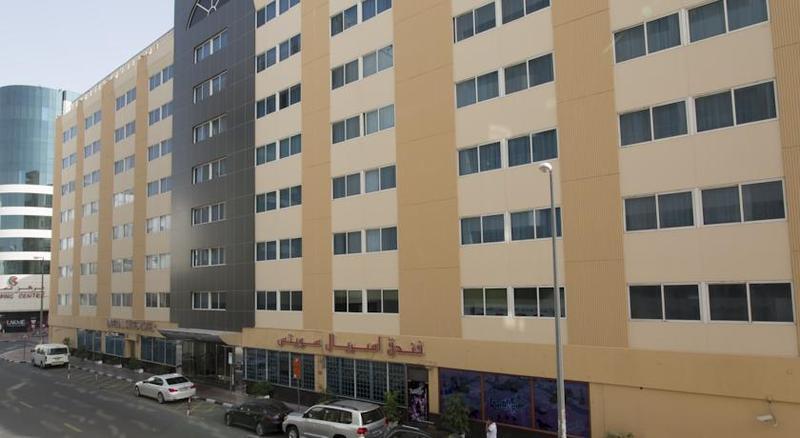 Imperial Suites Hotel Doha Bagian luar foto